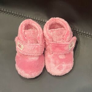 Like New, Baby Girl 12-18M Bixbee UGG Booties
